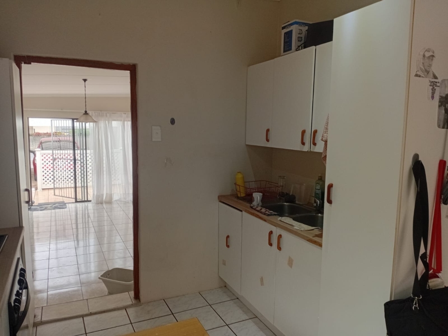 1 Bedroom Property for Sale in Beacon Bay Eastern Cape